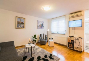 Apartment Meri Jarun - near lake
